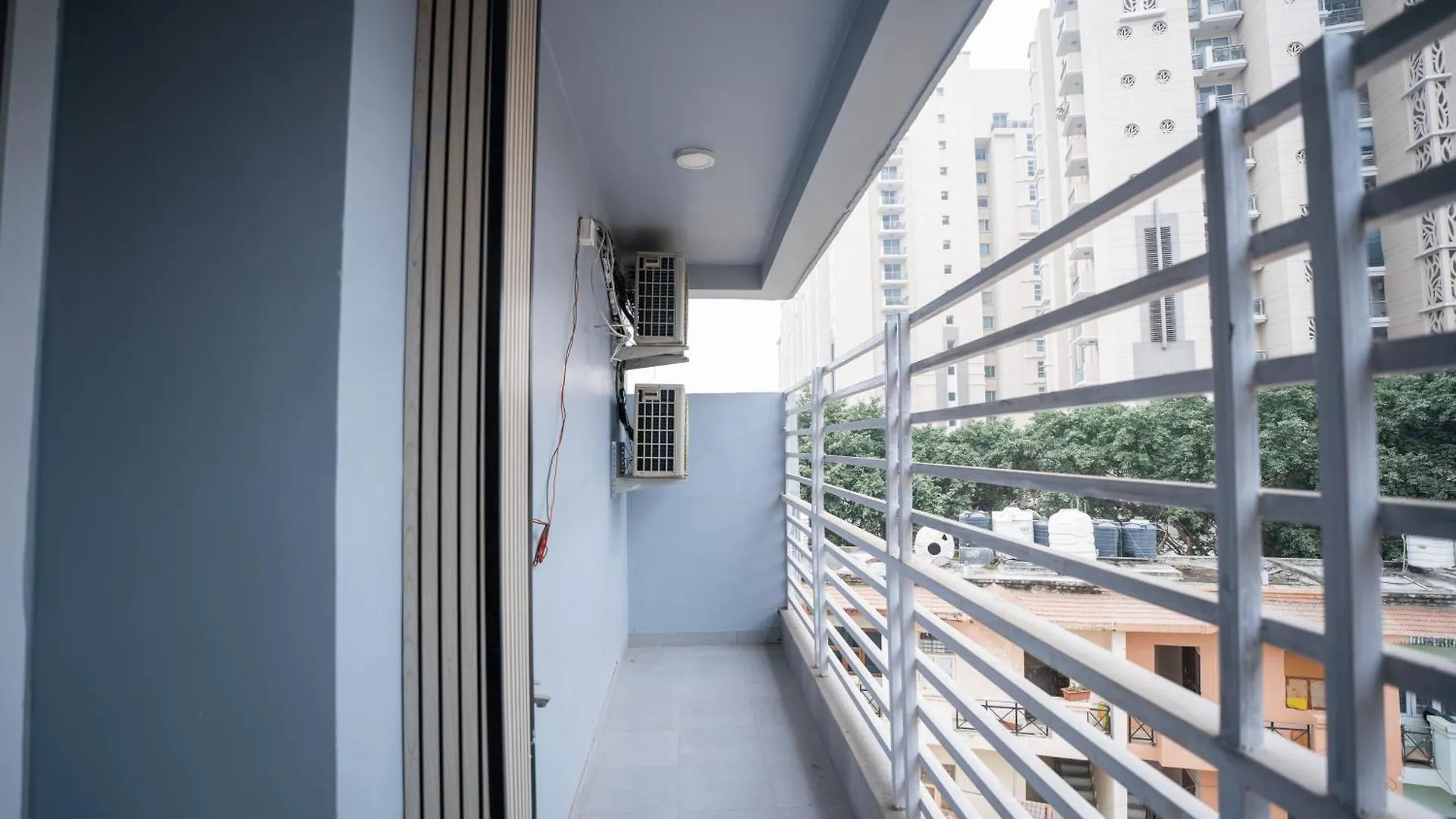 ** Hotel Orsom Stays Sassy - Sector 42 Gurgaon India