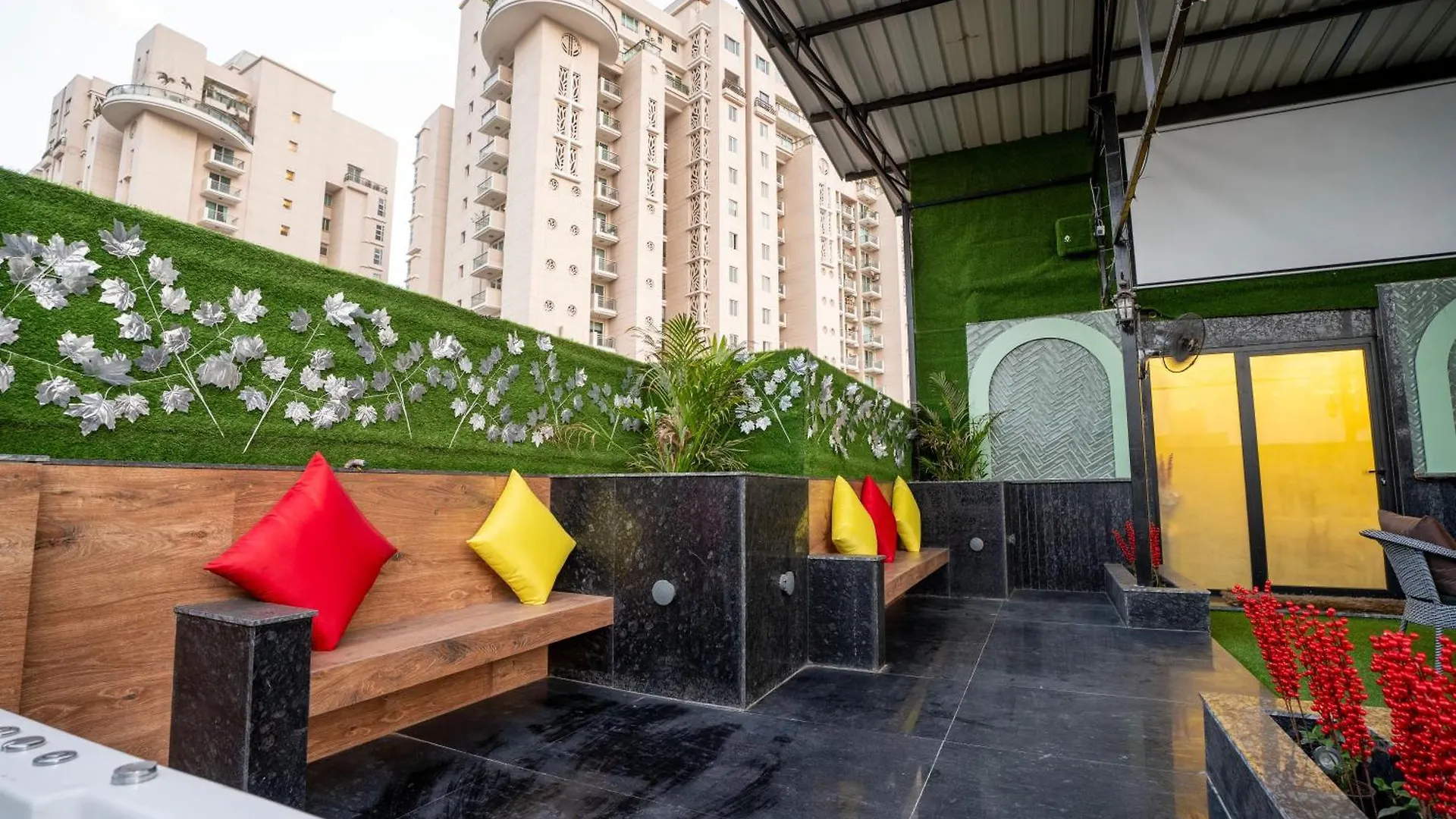 Orsom Stays Sassy - Sector 42 Gurgaon Hotel